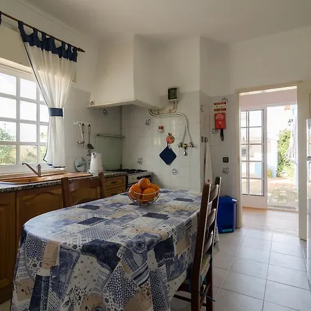 Quinta Do Vale * Armação de Pêra